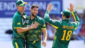 Wayne Parnell: RCB ಬತ್ತಳಿಕೆಗೆ ಸೇರಲಿದೆ ಮತ್ತೊಂದು ವೇಗದ ಬೌಲಿಂಗ್ ಅಸ್ತ್ರ; ಉಳಿದ ಪಂದ್ಯಗಳಿಗೆ ಲಭ್ಯ Wayne Parnell: RCB ಬತ್ತಳಿಕೆಗೆ ಸೇರಲಿದೆ ಮತ್ತೊಂದು ವೇಗದ ಬೌಲಿಂಗ್ ಅಸ್ತ್ರ; ಉಳಿದ ಪಂದ್ಯಗಳಿಗೆ ಲಭ್ಯ