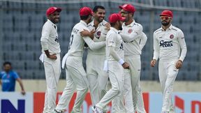 BAN vs AFG: ಟೆಸ್ಟ್ ಕ್ರಿಕೆಟ್ನ ಇತಿಹಾಸದಲ್ಲಿ ಅಪರೂಪದ ದಾಖಲೆ ಬರೆದ ಅಫ್ಘನ್ ವೇಗಿ BAN vs AFG: ಟೆಸ್ಟ್ ಕ್ರಿಕೆಟ್ನ ಇತಿಹಾಸದಲ್ಲಿ ಅಪರೂಪದ ದಾಖಲೆ ಬರೆದ ಅಫ್ಘನ್ ವೇಗಿ