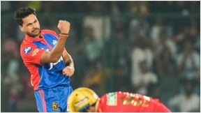 Ind vs WI: ಟೀಮ್ ಇಂಡಿಯಾಗೆ ಪದಾರ್ಪಣೆ ಮಾಡಿದ ಮುಕೇಶ್ ಕುಮಾರ್ Ind vs WI: ಟೀಮ್ ಇಂಡಿಯಾಗೆ ಪದಾರ್ಪಣೆ ಮಾಡಿದ ಮುಕೇಶ್ ಕುಮಾರ್