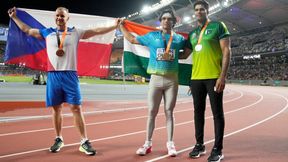 Neeraj Chopra: ಪಾಕ್ನ ಅರ್ಶದ್ರನ್ನು ಕರೆದು ಭಾರತದ ಧ್ವಜದ ಪಕ್ಕ ನಿಲ್ಲಿಸಿದ ನೀರಜ್ ಚೋಪ್ರಾ! ಭಾರಿ ಪ್ರಶಂಸೆ Neeraj Chopra: ಪಾಕ್ನ ಅರ್ಶದ್ರನ್ನು ಕರೆದು ಭಾರತದ ಧ್ವಜದ ಪಕ್ಕ ನಿಲ್ಲಿಸಿದ ನೀರಜ್ ಚೋಪ್ರಾ! ಭಾರಿ ಪ್ರಶಂಸೆ