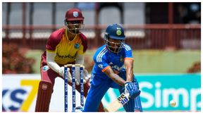 IND vs WI 2nd T20: ವಿಂಡೀಸ್ಗೆ ಗೆಲ್ಲಲು 153 ರನ್ಗಳ ಗುರಿ ನೀಡಿದ ಭಾರತ IND vs WI 2nd T20: ವಿಂಡೀಸ್ಗೆ ಗೆಲ್ಲಲು 153 ರನ್ಗಳ ಗುರಿ ನೀಡಿದ ಭಾರತ