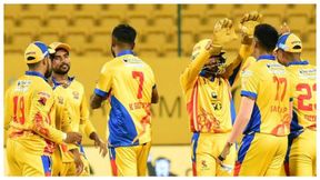 ಮಹಾರಾಜ ಟ್ರೋಫಿ: ಬೆಂಗಳೂರು ವಿರುದ್ಧ ಸಿಡಿದ ಸಿದ್ಧಾರ್ಥ್: ಮಂಗಳೂರು ಡ್ರ್ಯಾಗನ್ಸ್ಗೆ ಭರ್ಜರಿ ಗೆಲುವು ಮಹಾರಾಜ ಟ್ರೋಫಿ: ಬೆಂಗಳೂರು ವಿರುದ್ಧ ಸಿಡಿದ ಸಿದ್ಧಾರ್ಥ್: ಮಂಗಳೂರು ಡ್ರ್ಯಾಗನ್ಸ್ಗೆ ಭರ್ಜರಿ ಗೆಲುವು