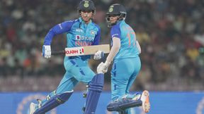 Asian Games 2023: ಮಲೇಷ್ಯಾ ವಿರುದ್ಧ ಸಿಡಿದ ಭಾರತ ವನಿತೆಯರು; ಸೆಮಿಫೈನಲ್ಗೆ ಅರ್ಹತೆ Asian Games 2023: ಮಲೇಷ್ಯಾ ವಿರುದ್ಧ ಸಿಡಿದ ಭಾರತ ವನಿತೆಯರು; ಸೆಮಿಫೈನಲ್ಗೆ ಅರ್ಹತೆ