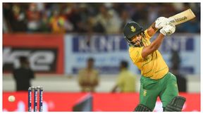 World cup: ದಕ್ಷಿಣ ಆಫ್ರಿಕಾಗೆ ಮತ್ತೊಂದು ಹಿನ್ನಡೆ: ಇದ್ದಕ್ಕಿದ್ದಂತೆ ತವರಿಗೆ ಮರಳಿದ ನಾಯಕ ಟೆಂಬಾ ಬವುಮಾ!! World cup: ದಕ್ಷಿಣ ಆಫ್ರಿಕಾಗೆ ಮತ್ತೊಂದು ಹಿನ್ನಡೆ: ಇದ್ದಕ್ಕಿದ್ದಂತೆ ತವರಿಗೆ ಮರಳಿದ ನಾಯಕ ಟೆಂಬಾ ಬವುಮಾ!!