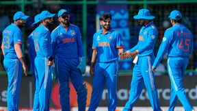 World Cup 2023: ಪಾಕಿಸ್ತಾನ ವಿರುದ್ಧದ ಪಂದ್ಯಕ್ಕೆ ಶಾರ್ದೂಲ್ಗಿಂತ ಈತನನ್ನು ಆಡಿಸಬೇಕು; ಆಕಾಶ್ ಚೋಪ್ರಾ World Cup 2023: ಪಾಕಿಸ್ತಾನ ವಿರುದ್ಧದ ಪಂದ್ಯಕ್ಕೆ ಶಾರ್ದೂಲ್ಗಿಂತ ಈತನನ್ನು ಆಡಿಸಬೇಕು; ಆಕಾಶ್ ಚೋಪ್ರಾ