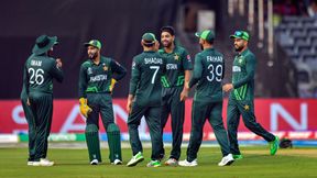 ICC World Cup 2023: ಆಸ್ಟ್ರೇಲಿಯಾ ವಿರುದ್ಧದ ಪಂದ್ಯಕ್ಕೂ ಮುನ್ನ ವೈರಲ್ ಜ್ವರಕ್ಕೆ ತುತ್ತಾದ ಪಾಕಿಸ್ತಾನ ಆಟಗಾರರು ICC World Cup 2023: ಆಸ್ಟ್ರೇಲಿಯಾ ವಿರುದ್ಧದ ಪಂದ್ಯಕ್ಕೂ ಮುನ್ನ ವೈರಲ್ ಜ್ವರಕ್ಕೆ ತುತ್ತಾದ ಪಾಕಿಸ್ತಾನ ಆಟಗಾರರು
