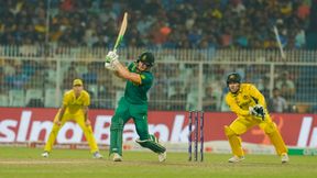 AUS vs SA Semifinal: ಡೇವಿಡ್ ಮಿಲ್ಲರ್ ಏಕಾಂಗಿ ಹೋರಾಟ; ಆಸೀಸ್ಗೆ ಸಾಧಾರಣ ಗುರಿ ನೀಡಿದ ಹರಿಣ ಪಡೆ AUS vs SA Semifinal: ಡೇವಿಡ್ ಮಿಲ್ಲರ್ ಏಕಾಂಗಿ ಹೋರಾಟ; ಆಸೀಸ್ಗೆ ಸಾಧಾರಣ ಗುರಿ ನೀಡಿದ ಹರಿಣ ಪಡೆ