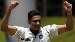 Anil Kumble: ವಿಶ್ವ ಕ್ರಿಕೆಟ್ನಲ್ಲಿ ಜಂಬೋ ಐತಿಹಾಸಿಕ ಹೆಜ್ಜೆ: ಇದೇ ದಿನ ಕನ್ನಡಿಗ ಪಾಕ್ ವಿರುದ್ಧ 10 ವಿಕೆಟ್ ಸಾಧನೆ Anil Kumble: ವಿಶ್ವ ಕ್ರಿಕೆಟ್ನಲ್ಲಿ ಜಂಬೋ ಐತಿಹಾಸಿಕ ಹೆಜ್ಜೆ: ಇದೇ ದಿನ ಕನ್ನಡಿಗ ಪಾಕ್ ವಿರುದ್ಧ 10 ವಿಕೆಟ್ ಸಾಧನೆ