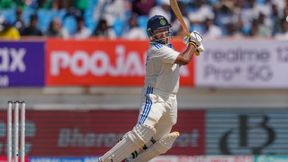 IND vs ENG: ಚೊಚ್ಚಲ ಪಂದ್ಯದಲ್ಲೇ ಸುನಿಲ್ ಗವಾಸ್ಕರ್ ದಾಖಲೆ ಸರಿಗಟ್ಟಿದ ಸರ್ಫರಾಜ್ ಖಾನ್ IND vs ENG: ಚೊಚ್ಚಲ ಪಂದ್ಯದಲ್ಲೇ ಸುನಿಲ್ ಗವಾಸ್ಕರ್ ದಾಖಲೆ ಸರಿಗಟ್ಟಿದ ಸರ್ಫರಾಜ್ ಖಾನ್