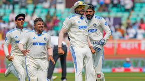 IND vs ENG: ಭಾರತಕ್ಕೆ ಬಿಗ್ ಶಾಕ್, ಟೆಸ್ಟ್ ಸರಣಿಯಿಂದ ಸ್ಟಾರ್ ಬ್ಯಾಟರ್ ಔಟ್; ಸರ್ಫರಾಜ್ಗೆ ಚಾನ್ಸ್? IND vs ENG: ಭಾರತಕ್ಕೆ ಬಿಗ್ ಶಾಕ್, ಟೆಸ್ಟ್ ಸರಣಿಯಿಂದ ಸ್ಟಾರ್ ಬ್ಯಾಟರ್ ಔಟ್; ಸರ್ಫರಾಜ್ಗೆ ಚಾನ್ಸ್?