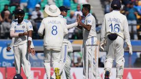 Ind vs Eng: ಧರ್ಮಶಾಲಾದಲ್ಲಿ ಅಬ್ಬರಿಸಿದ ಟೀಮ್ ಇಂಡಿಯಾ, ಇನಿಂಗ್ಸ್ ಹಾಗೂ 64 ರನ್ ಜಯ Ind vs Eng: ಧರ್ಮಶಾಲಾದಲ್ಲಿ ಅಬ್ಬರಿಸಿದ ಟೀಮ್ ಇಂಡಿಯಾ, ಇನಿಂಗ್ಸ್ ಹಾಗೂ 64 ರನ್ ಜಯ