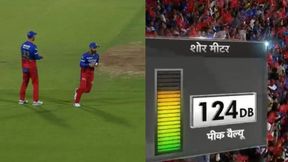Virat Kohli: ಜಾನಿ ಬೈರ್ಸ್ಟೋವ್ ಕ್ಯಾಚ್ ಪಡೆದ ಕೊಹ್ಲಿ; RCB ಫ್ಯಾನ್ಸ್ ಘರ್ಜನೆಗೆ ಡೆಸಿಬಲ್ ಮೀಟರ್ ಚೆಲ್ಲಾಪಿಲ್ಲಿ Virat Kohli: ಜಾನಿ ಬೈರ್ಸ್ಟೋವ್ ಕ್ಯಾಚ್ ಪಡೆದ ಕೊಹ್ಲಿ; RCB ಫ್ಯಾನ್ಸ್ ಘರ್ಜನೆಗೆ ಡೆಸಿಬಲ್ ಮೀಟರ್ ಚೆಲ್ಲಾಪಿಲ್ಲಿ