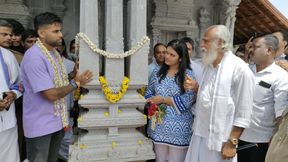  ಪತ್ನಿಯೊಂದಿಗೆ ಉಡುಪಿಗೆ ಭೇಟಿ ನೀಡಿದ ಟಿ20 ವಿಶ್ವ ಚಾಂಪಿಯನ್ ಸೂರ್ಯಕುಮಾರ್ ಯಾದವ್
