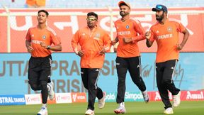 Sarfaraz Khan: ಭಾರತ ಟೆಸ್ಟ್ ತಂಡದಿಂದ ಹೊರಗುಳಿಯುತ್ತಾರಾ ಸ್ಪೋಟಕ ಬ್ಯಾಟರ್? Sarfaraz Khan: ಭಾರತ ಟೆಸ್ಟ್ ತಂಡದಿಂದ ಹೊರಗುಳಿಯುತ್ತಾರಾ ಸ್ಪೋಟಕ ಬ್ಯಾಟರ್?