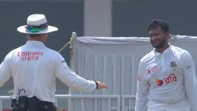 BAN vs PAK: ಶಕೀಬ್ ಅಲ್ ಹಸನ್ ನಡೆಗೆ ಮೈದಾನದಲ್ಲೇ ಛೀಮಾರಿ ಹಾಕಿದ ಅಂಪೈರ್ BAN vs PAK: ಶಕೀಬ್ ಅಲ್ ಹಸನ್ ನಡೆಗೆ ಮೈದಾನದಲ್ಲೇ ಛೀಮಾರಿ ಹಾಕಿದ ಅಂಪೈರ್
