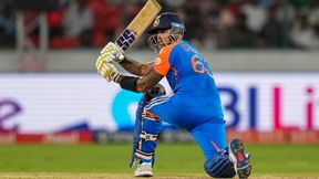  Suryakumar Yadav: ಒಂದೇ ಸರಣಿಯಲ್ಲಿ ವಿರಾಟ್, ರೋಹಿತ್ ದಾಖಲೆ ಮುರಿಯುವ ಉತ್ಸಾಹದಲ್ಲಿ ಸೂರ್ಯಕುಮಾರ್‌ 