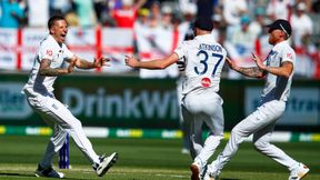 Ashes Test: ಪರ್ತ್ನಲ್ಲಿ ಮೊದಲ ದಿನವೇ 19 ವಿಕೆಟ್ ಪತನ: ಸ್ಟೋಕ್ಸ್ ಅಬ್ಬರ Ashes Test: ಪರ್ತ್ನಲ್ಲಿ ಮೊದಲ ದಿನವೇ 19 ವಿಕೆಟ್ ಪತನ: ಸ್ಟೋಕ್ಸ್ ಅಬ್ಬರ