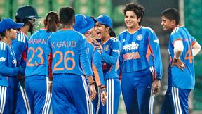 INDW vs SLW: ಶೆಫಾಲಿ, ರೇಣುಕಾ ಆರ್ಭಟ: ಸರಣಿಯಲ್ಲಿ ಭಾರತಕ್ಕೆ 3-0 ಮುನ್ನಡೆ INDW vs SLW: ಶೆಫಾಲಿ, ರೇಣುಕಾ ಆರ್ಭಟ: ಸರಣಿಯಲ್ಲಿ ಭಾರತಕ್ಕೆ 3-0 ಮುನ್ನಡೆ