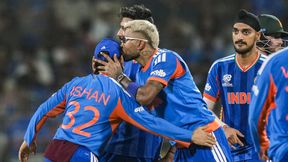 India vs West Indies: ಟಾಸ್ ಗೆದ್ದ ಭಾರತ ಬೌಲಿಂಗ್ ಆಯ್ಕೆ: ಬದಲಾವಣೆ ಇಲ್ಲ India vs West Indies: ಟಾಸ್ ಗೆದ್ದ ಭಾರತ ಬೌಲಿಂಗ್ ಆಯ್ಕೆ: ಬದಲಾವಣೆ ಇಲ್ಲ