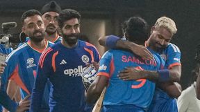 T20 World Cup: ಆಸ್ಟ್ರೇಲಿಯಾ, ದಕ್ಷಿಣ ಆಫ್ರಿಕಾ ಮಾಡದ ಸಾಧನೆ ಮಾಡಿದ ಟೀಮ್ ಇಂಡಿಯಾ T20 World Cup: ಆಸ್ಟ್ರೇಲಿಯಾ, ದಕ್ಷಿಣ ಆಫ್ರಿಕಾ ಮಾಡದ ಸಾಧನೆ ಮಾಡಿದ ಟೀಮ್ ಇಂಡಿಯಾ