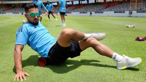 IPL 2025 KKR: ಕೆಕೆಆರ್ ತಂಡದಿಂದ ಉಮ್ರಾನ್ ಮಲಿಕ್ ಔಟ್; ನೆಟ್ ಬೌಲರ್‌ಗೆ ಅವಕಾಶ