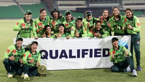 Women's World Cup 2025: ಅರ್ಹತೆ ಪಡೆದ ಪಾಕ್ ವನಿತೆಯರು; ಹೈಬ್ರಿಡ್ ಮಾದರಿಗೆ ಬಿಸಿಸಿಐ ಒಪ್ಪಿಗೆ?