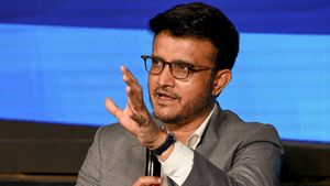 Sourav Ganguly: ಭಾರತ-ಪಾಕಿಸ್ತಾನ ನಡುವೆ ಕ್ರಿಕೆಟ್ ಬೇಕಾಗಿಲ್ಲ; ದಾದಾ ಖಡಕ್ ಮಾತು! 
