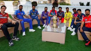 Ipl Playoffs: ರೋಚಕತೆ ಹೆಚ್ಚಿಸಿದೆ ಪ್ಲೇ ಆಫ್‌ ಲೆಕ್ಕಾಚಾರ: ಯಾರಿಗೆ ಎಷ್ಟಿದೆ ಚಾನ್ಸ್‌? ರೇಸ್‌ನಲ್ಲಿ 7 ತಂಡಗಳು