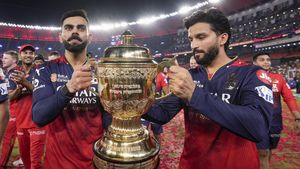 RCB vs PBKS IPL Final: ಯಾವ ಪ್ರಶಸ್ತಿ ಯಾರಿಗೆ? ಆರ್‌ಸಿಬಿ ತಂಡಕ್ಕೆ ಎಷ್ಟು ಬಹುಮಾನ ಮೊತ್ತ ಲಭಿಸಿದೆ?