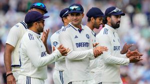IND vs ENG 5th Test: ಪ್ರಸಿದ್ಧ್ ಕೃಷ್ಣಾ, ಸಿರಾಜ್‌ ಮಾರಕ ದಾಳಿ: ಇಂಗ್ಲೆಂಡ್‌ಗೆ 23 ರನ್‌ ಮುನ್ನಡೆ 