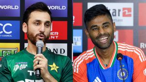 Asia Cup T20 IND vs PAK: ಭಾರತ ವಿರುದ್ಧ ಟಾಸ್‌ ಗೆದ್ದ ಪಾಕ್ ಬ್ಯಾಟಿಂಗ್ ಆಯ್ಕೆ 