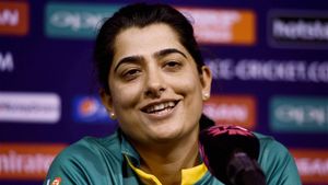 ಪಾಕ್‌ ಮಾಜಿ ನಾಯಕಿ ಆಜಾದ್ ಕಾಶ್ಮೀರ್‌ ಹೇಳಿಕೆ ವಿವಾದ