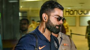 ಆಸ್ಟ್ರೇಲಿಯಾಗೆ ಪ್ರಯಾಣ ಬೆಳೆಸಿದ ಭಾರತ: ವಿರಾಟ್, ರೋಹಿತ್‌ ಆಕರ್ಷಣೆ 