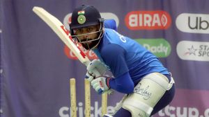 ನೆಟ್ಸ್‌ನಲ್ಲಿ ಬೆವರು ಹರಿಸಿದ ವಿರಾಟ್, ರೋಹಿತ್: Video