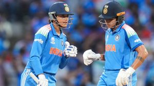 ICC Women's World Cup Final: ಪ್ರಶಸ್ತಿ ಗೆಲ್ಲಲು ದಕ್ಷಿಣ ಆಫ್ರಿಕಾಕ್ಕೆ 299 ರನ್‌ ಗುರಿ ನೀಡಿದ ಭಾರತ 