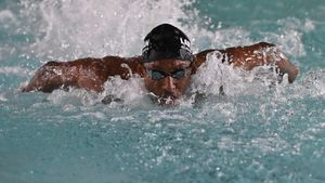 ನೆಟ್ಟಕಲ್ಲಪ್ಪ ಈಜು ಸ್ಪರ್ಧೆ: ಶ್ರೀಹರಿ ನಟರಾಜ್ ಮಿಂಚು