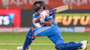 ಸಚಿನ್‌, ದ್ರಾವಿಡ್‌, ವಿರಾಟ್‌ ವಿಶೇಷ ಕ್ಲಬ್‌ ಸೇರಿದ ರೋಹಿತ್ ಶರ್ಮಾ