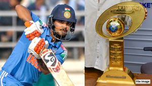 Syed Mushtaq Ali Trophy Final: ಜಾರ್ಖಂಡ್‌ಗೆ ಚೊಚ್ಚಲ ಪ್ರಶಸ್ತಿ