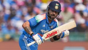 ಮತ್ತೊಂದು ಮೈಲಿಗಲ್ಲಿನತ್ತ ವಿರಾಟ್‌ ಕೊಹ್ಲಿ ದಾಪುಗಾಲು 