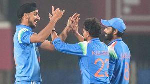 ಶೇನ್‌ ವಾರ್ನ್‌, ಚಾಹಲ್‌ ದಾಖಲೆ ಅಳಿಸಿದ ಕುಲ್‌ದೀಪ್ ಯಾದವ್