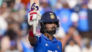 794 ದಿನಗಳ ಬಳಿಕ ಶತಕ ಸಿಡಿಸಿದ ಕನ್ನಡಿಗ ರಾಹುಲ್‌ 