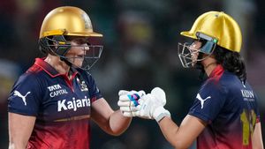 WPL 2026: ಆರ್‌ಸಿಬಿಗೆ 9 ವಿಕೆಟ್‌ ಭರ್ಜರಿ ಜಯ: ಸ್ಮೃತಿ ಪಡೆಗೆ ಅಗ್ರಸ್ಥಾನ 