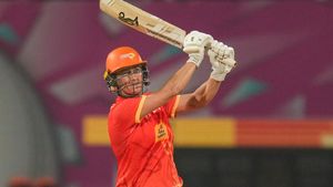 ಒಂದೇ ಓವರ್‌ನಲ್ಲಿ 32 ರನ್‌ ಚಚ್ಚಿದ ಸೋಫಿ ಡಿವೈನ್‌: ಹ್ಯಾಟ್ರಿಕ್‌ ಪಡೆದ ನಂದಿನಿ