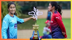 WPL 2026 RCB vs DC: ಸ್ನೇಹಿತರ ನಡುವೆ ಬಿಗ್‌ ಫೈಟ್‌: ಪಂದ್ಯದ ಸಮಯ, ನೇರ ಪ್ರಸಾರದ ಮಾಹಿತಿ