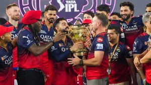 RCB ಮೇಲೆ ಕಣ್ಣಿಟ್ಟಿದೆ ಜಗತ್ತಿನ ಶ್ರೀಮಂತ ಸ್ಪೋರ್ಟ್ಸ್ ಕ್ಲಬ್