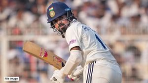 KL Rahul ಶತಕದ ನೆರವು: ಕರ್ನಾಟಕ ರಣಜಿ ಟ್ರೋಫಿಯ ಸೆಮಿಫೈನಲ್‌ಗೆ 