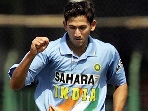 ಮೀಡಿಯಂ ಪೇಸರ್ ಅಗರ್ಕರ್