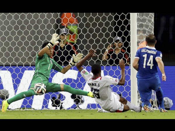 ಆಕ್ರಮಣಕ್ಕೆ ಹೆಚ್ಚು ಒತ್ತು ಕೊಟ್ಟ ಕೋಸ್ಟರಿಕಾ