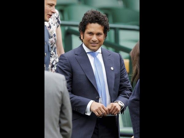 ಟೆನಿಸ್ ಪ್ರಿಯ ಕ್ರಿಕೆಟ್ ದೇವರು