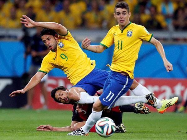 ಪಂದ್ಯದ ಕೊನೆಗೆ ಆಸ್ಕರ್ ಗೋಲು